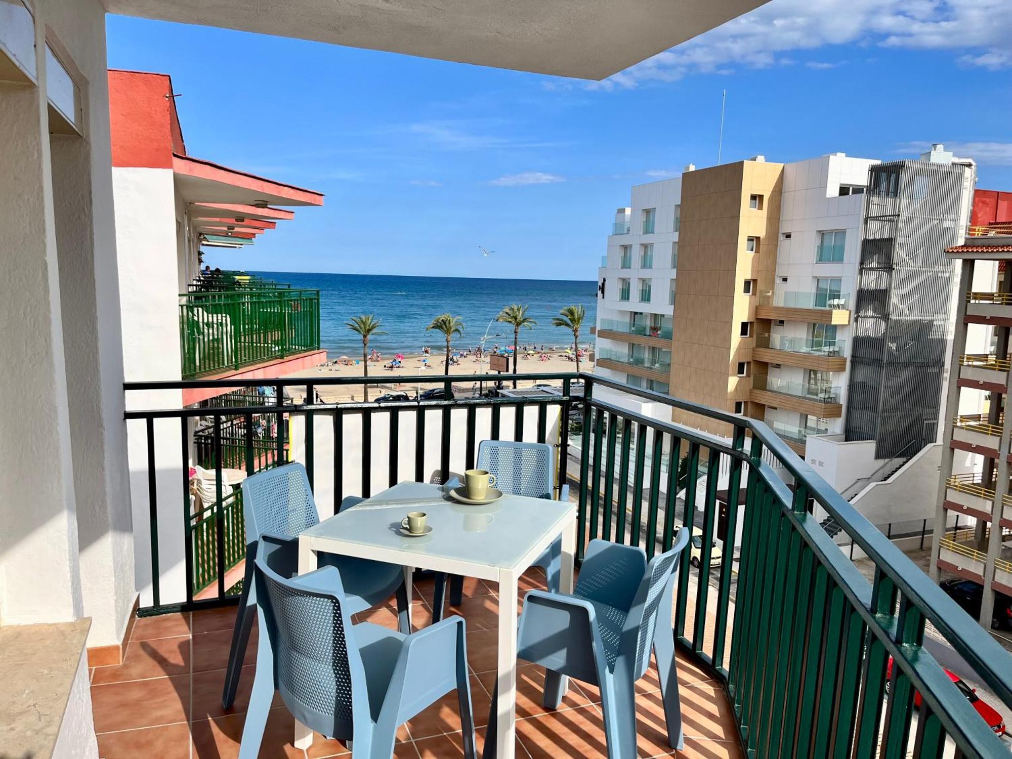 Peniscola Playa Les Doyes Apartment Екстериор снимка